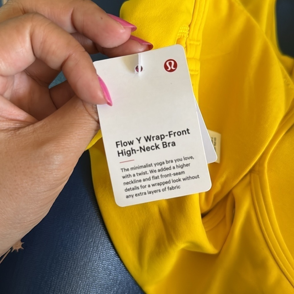 Lululemon flow y wrap front high neck bra size 8 - Picture 4 of 5